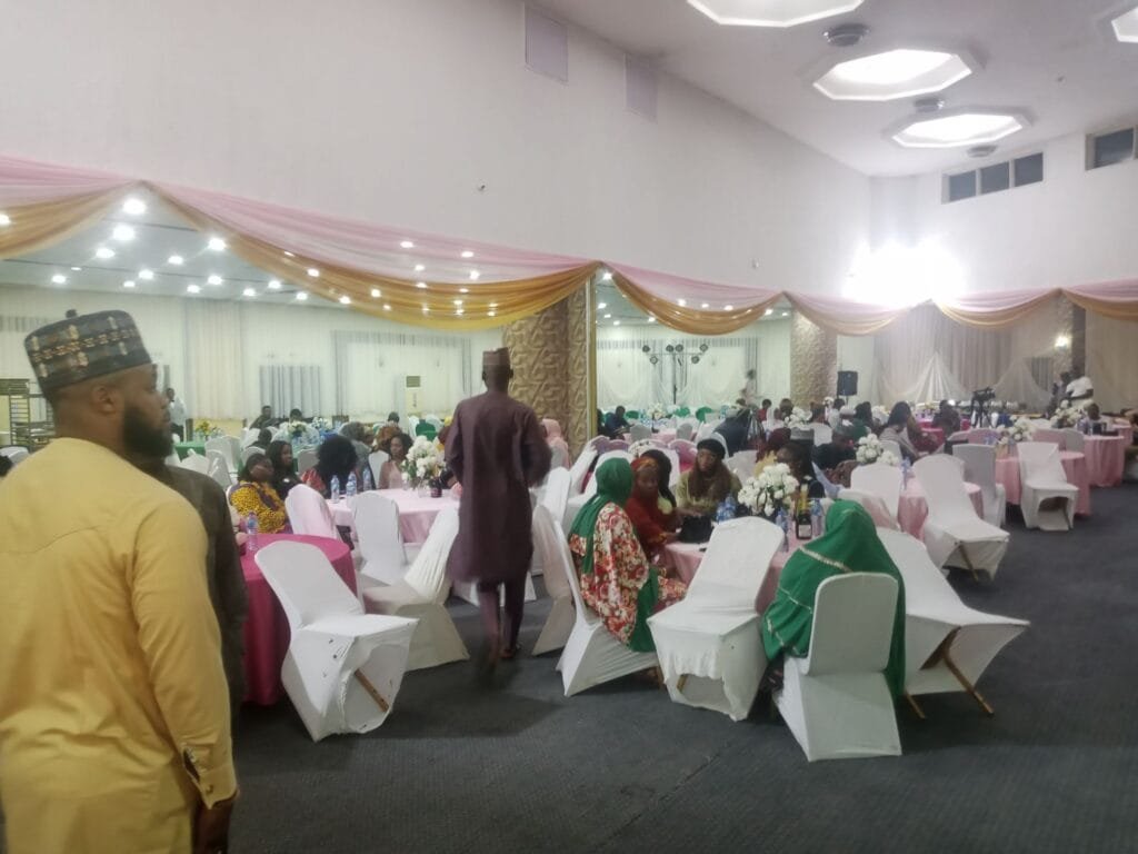 img 20241114 114657 7702846590128803886628