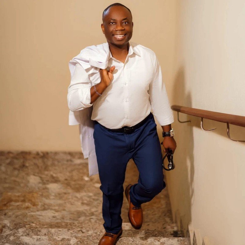 Celebrating Dr. Anuma Kalu Ulu: A Humanitarian Leader and Philanthropist 3 Anuma Kalu Ulu 1